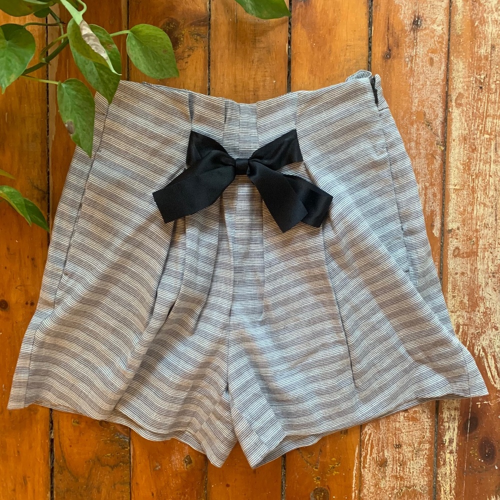 Anthropologie pleated shorts with satin tie